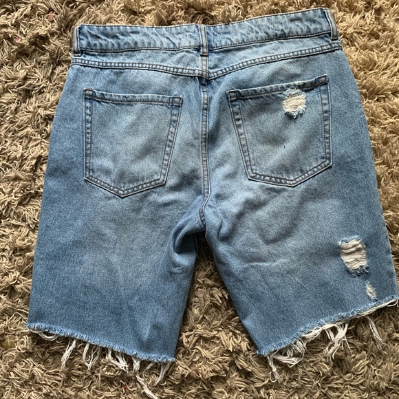 H&M Frey Shorts 🧶 - Picture 2 of 4